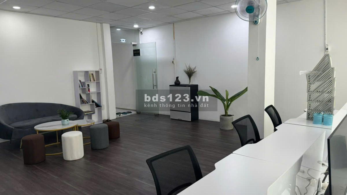 Cho thuê văn phòng ở Phú Nhuận - Chỉ 8 triệu/tháng