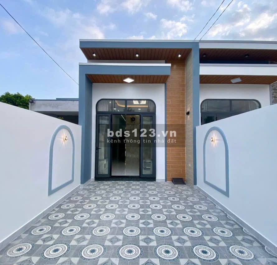 Bán Gấp Nhà Nguyễn Cửu Phú Bình Chánh 135m2 1tỷ63 Sổ Hồng Riêng Sang Tên Liền