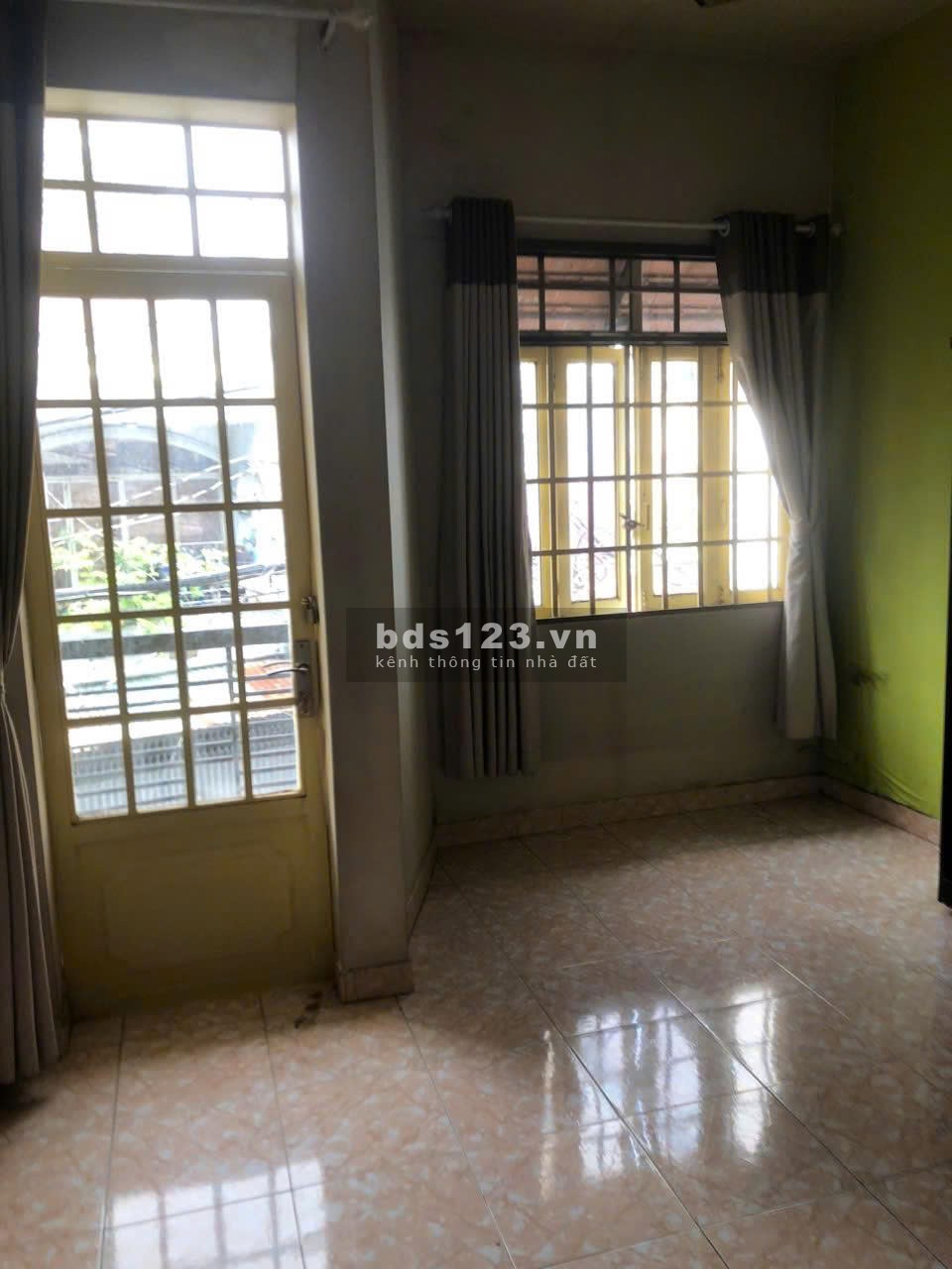 Nhà 2 tầng kiên cố, mặt tiền vừa ở vừa kd, chỉ bán 4ty790
