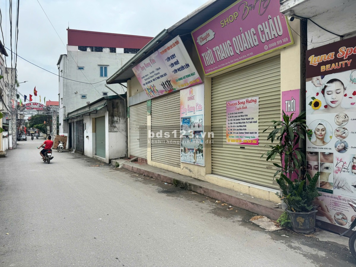 Bán nhà đẹp, vị trí kinh doanh đắc địa – Ngay cổng trường Tiểu học Đức Thượng, Hoài Đức – Hà Nội