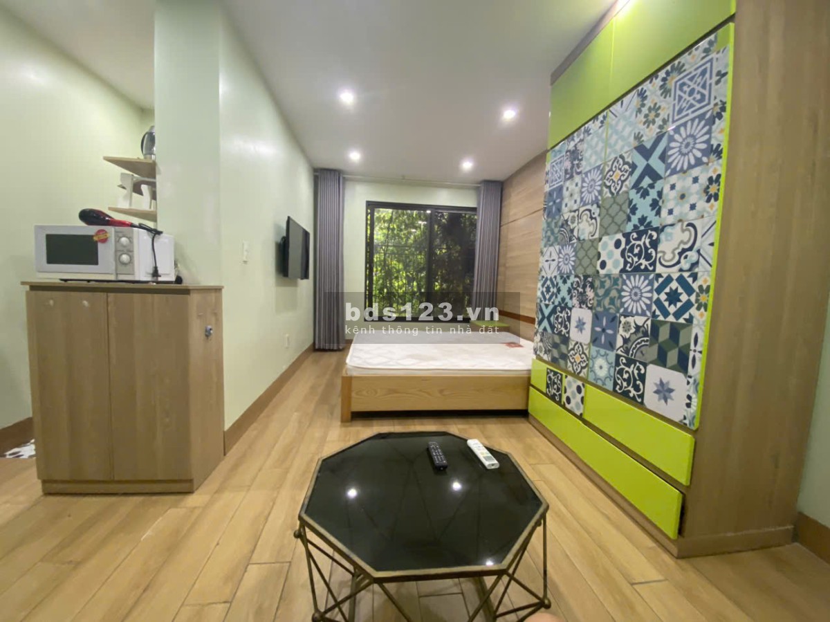 Cho thuê Căn hộ dịch vụ giá rẻ tầng 3 View thoáng tại Ngõ 294 Kim Mã, Ba Đình. Chỉ 8tr