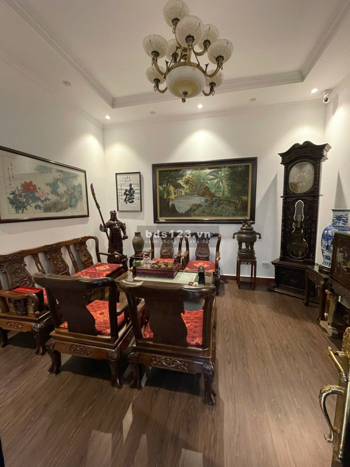 Hiếm Có Tại Võng Thị, Bưởi, Tây Hồ. Lô Góc 84mv, Mặt Tiền Khủng 8.2m, Gần Hồ Tây. Giá 20.9 Tỷ