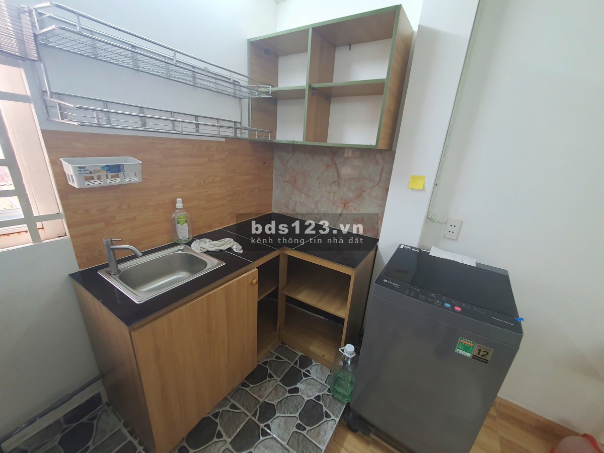 Phòng trọ giá rẻ - Mặt tiền 74 Đường Số 11 Q7