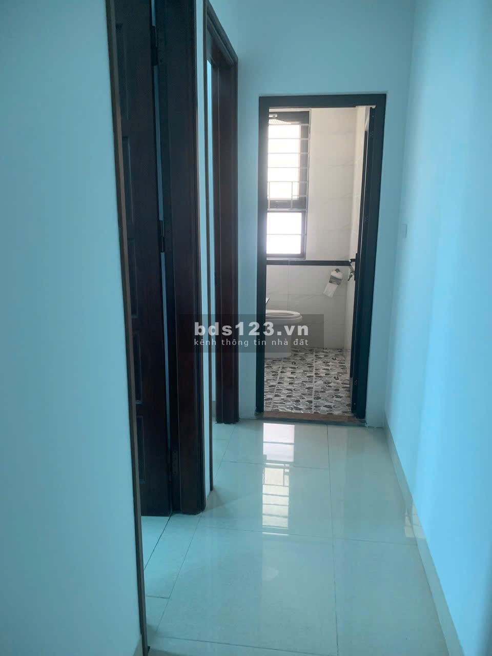Chính chủ cần bán nhà tại Cầu Triền, Tây Mỗ, nhỉnh 6 tỷ, 2 mặt thoáng vĩnh viễn