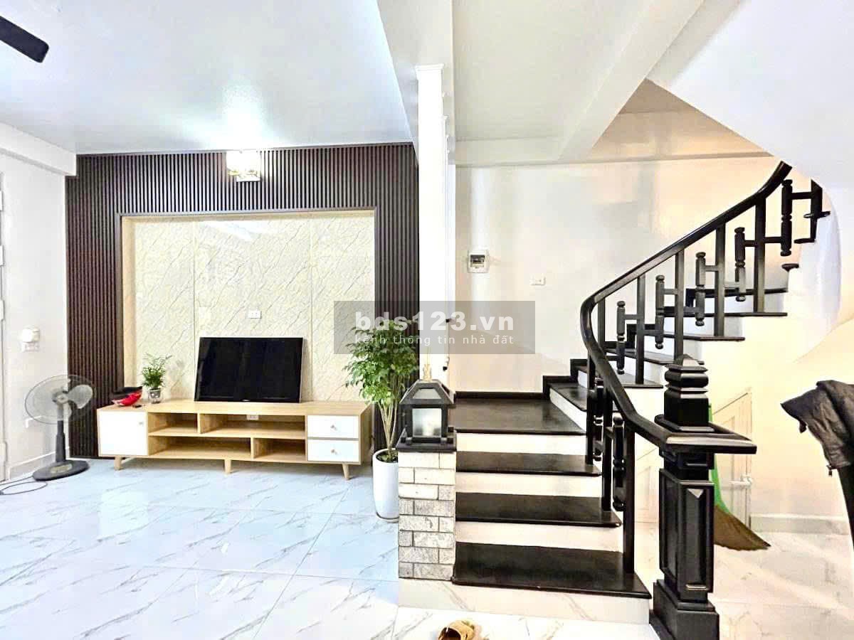  GIẢM CHÀO 500 TRIỆU - BAY NHANH NHÀ DÂN CỰC ĐẸP - NGÕ TO RỘNG - Ô TÔ CẠNH NHÀ KINH DOANH SẦM UẤT