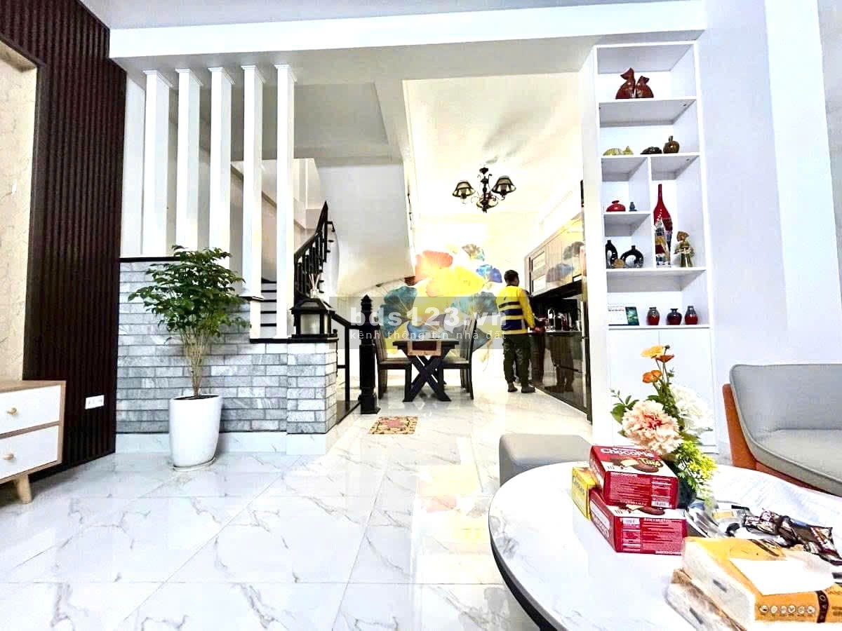  GIẢM CHÀO 500 TRIỆU - BAY NHANH NHÀ DÂN CỰC ĐẸP - NGÕ TO RỘNG - Ô TÔ CẠNH NHÀ KINH DOANH SẦM UẤT