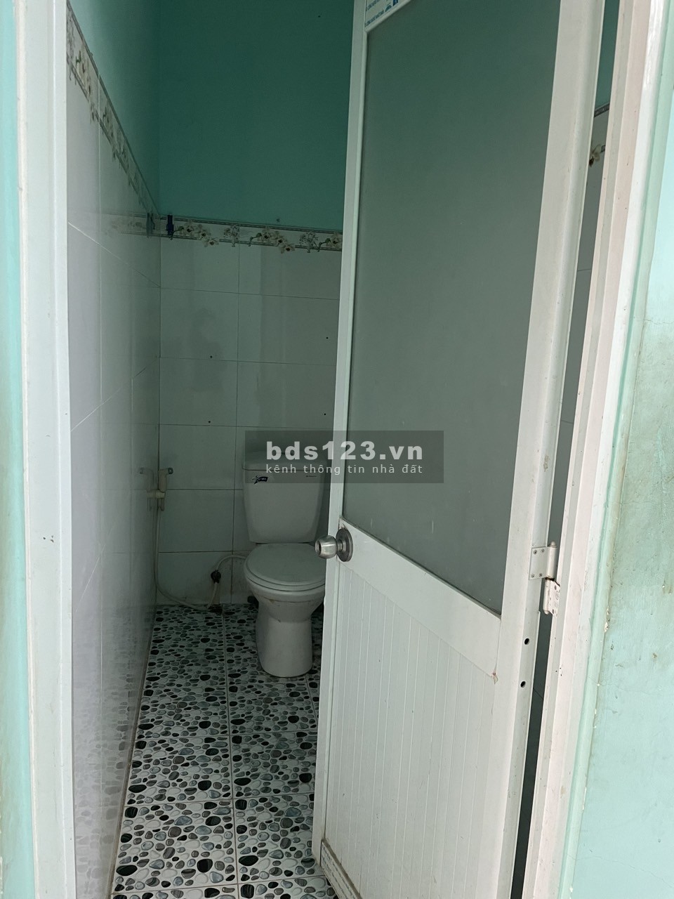 Bán gấp nhà ngay cầu Rạch Cây Khô Nhà Bè