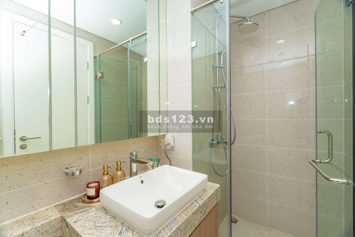 The Ninety Complex - Đẳng cấp giữa lòng thủ đô