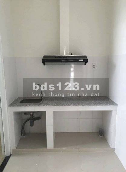 Cho thuê phòng trọ Quận Tân Bình, TP.HCM,có máy lạnh, thang máy, dt 20m2, giá 3tr7