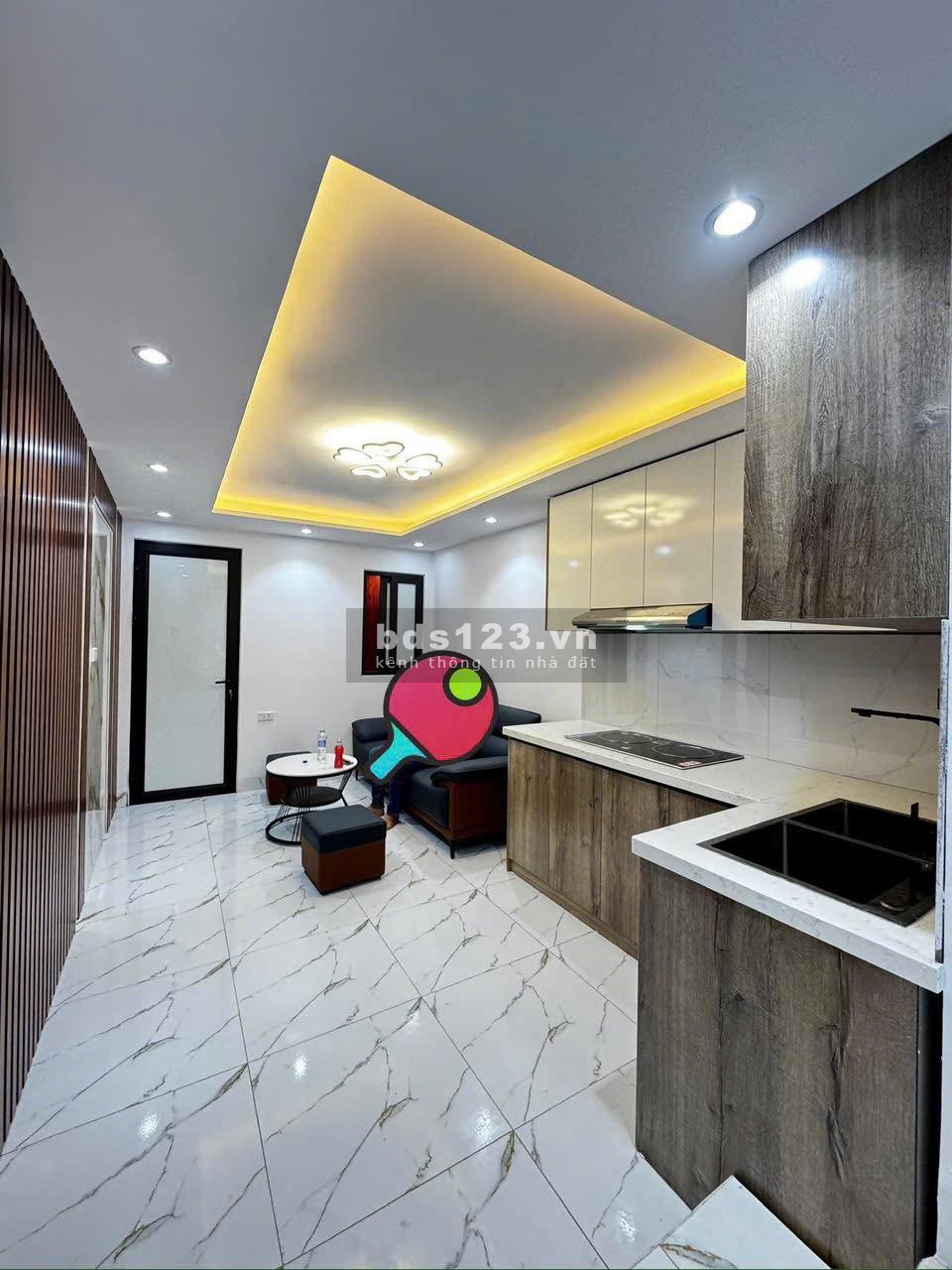 Bán nhà ngõ 67 Thái Thịnh – Trung tâm Đống Đa – Ô tô vào nhà – Kinh doanh siêu đỉnh