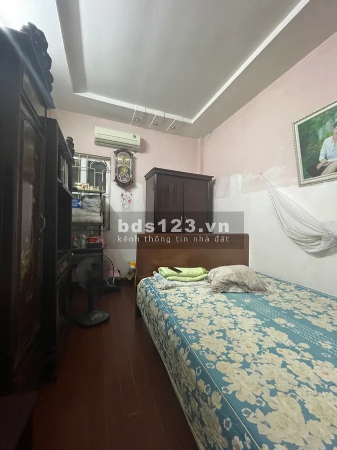 Chỉ 7.3 tỷ nhà ngõ ô tô 47m2, 5 tầng, 30m ra QL1A Giải Phóng, Ngọc Hồi