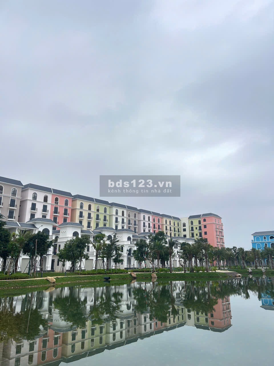 Căn biệt thự trung tâm Đồng Hới giá nét view biển SÂN golf