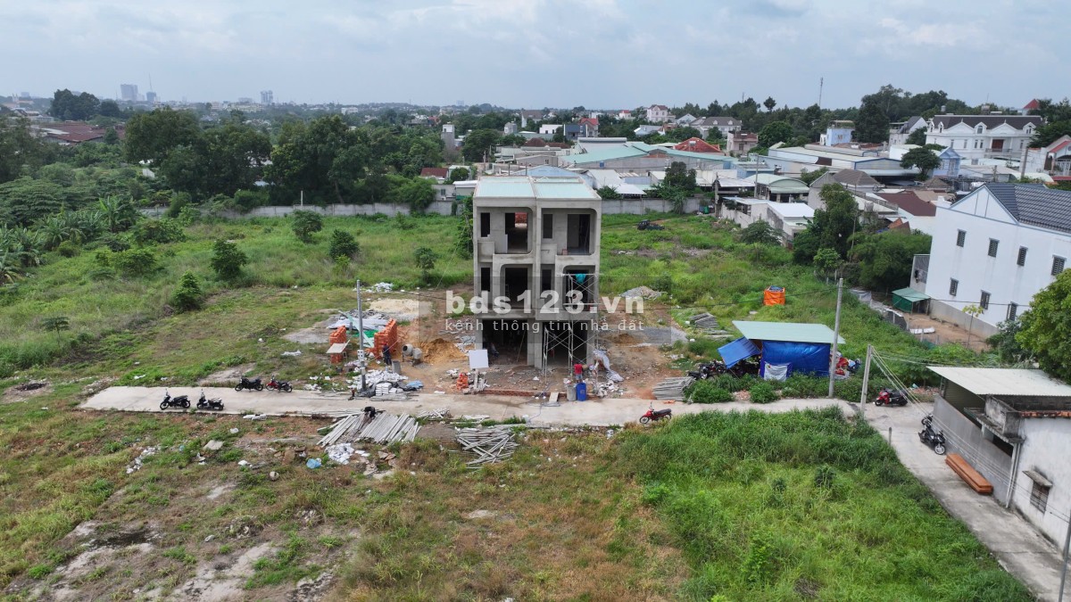 Chính chủ bán gấp - đất đẹp trung tâm Tương Bình Hiệp - Thủ Dầu Một