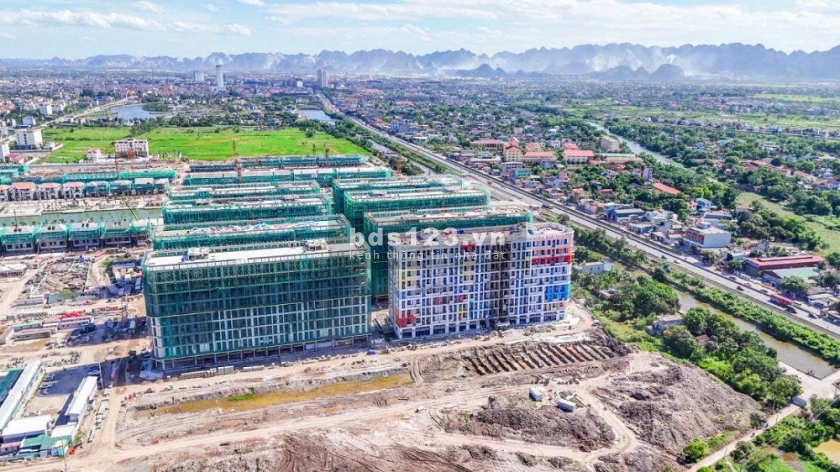 Bán căn hộ toà độc quyền của Sun Urban city, hướng view pháo hoa và trục công viên lễ hội.