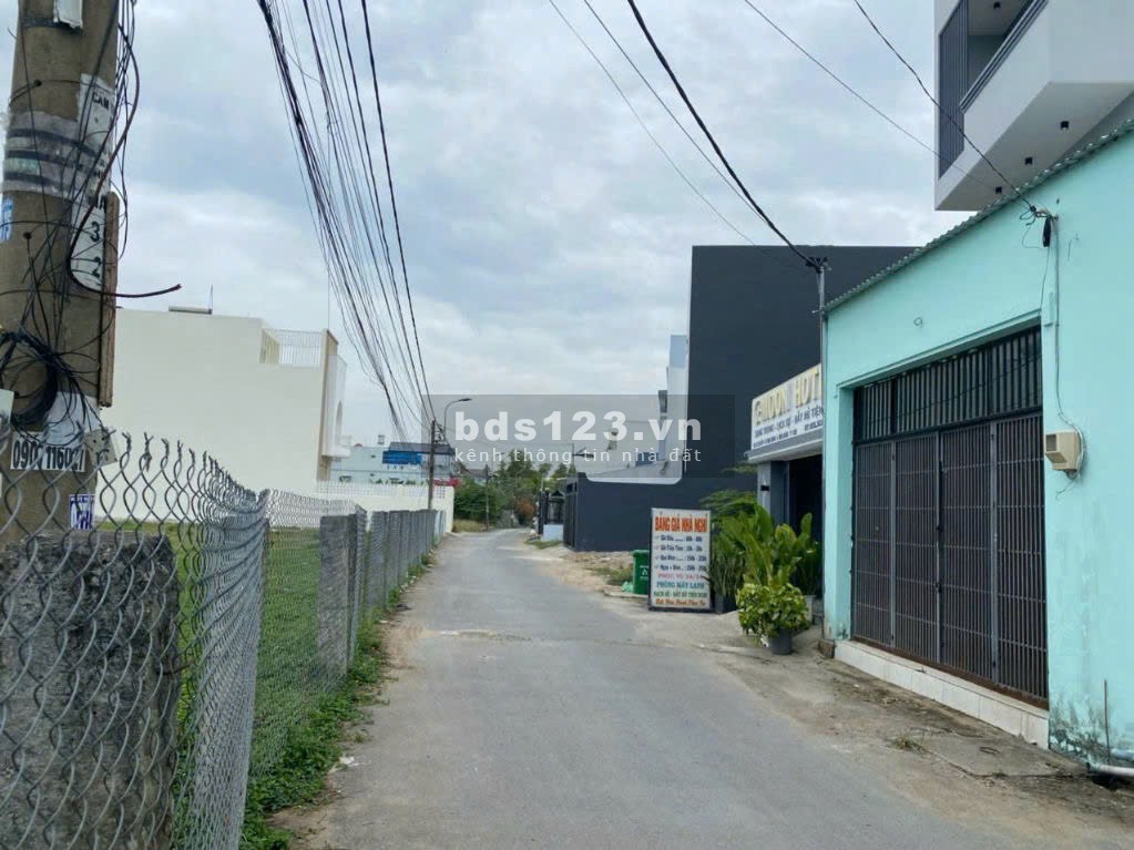 Bán gấp 8 lô đất đẹp, đường Tập Đoàn 8, Bình Chánh, diện tích 100m² tùy nền, giá chỉ từ 800 triệu/lô