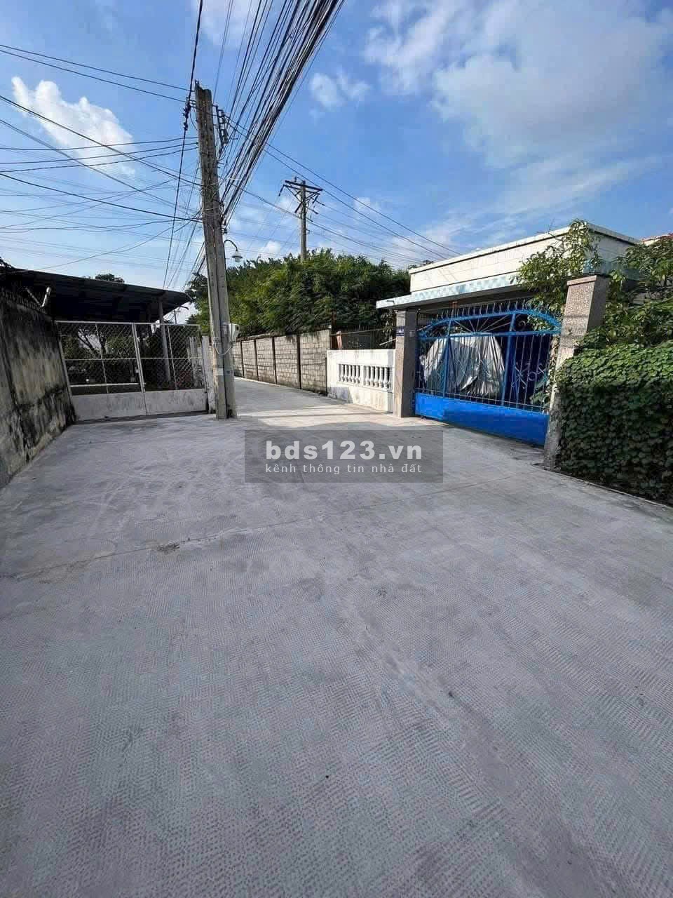 Chạy chữa bán nhanh lô Phường 4, Thành Phố Tân An, Long An, 162m2, 900 triệu, SHR