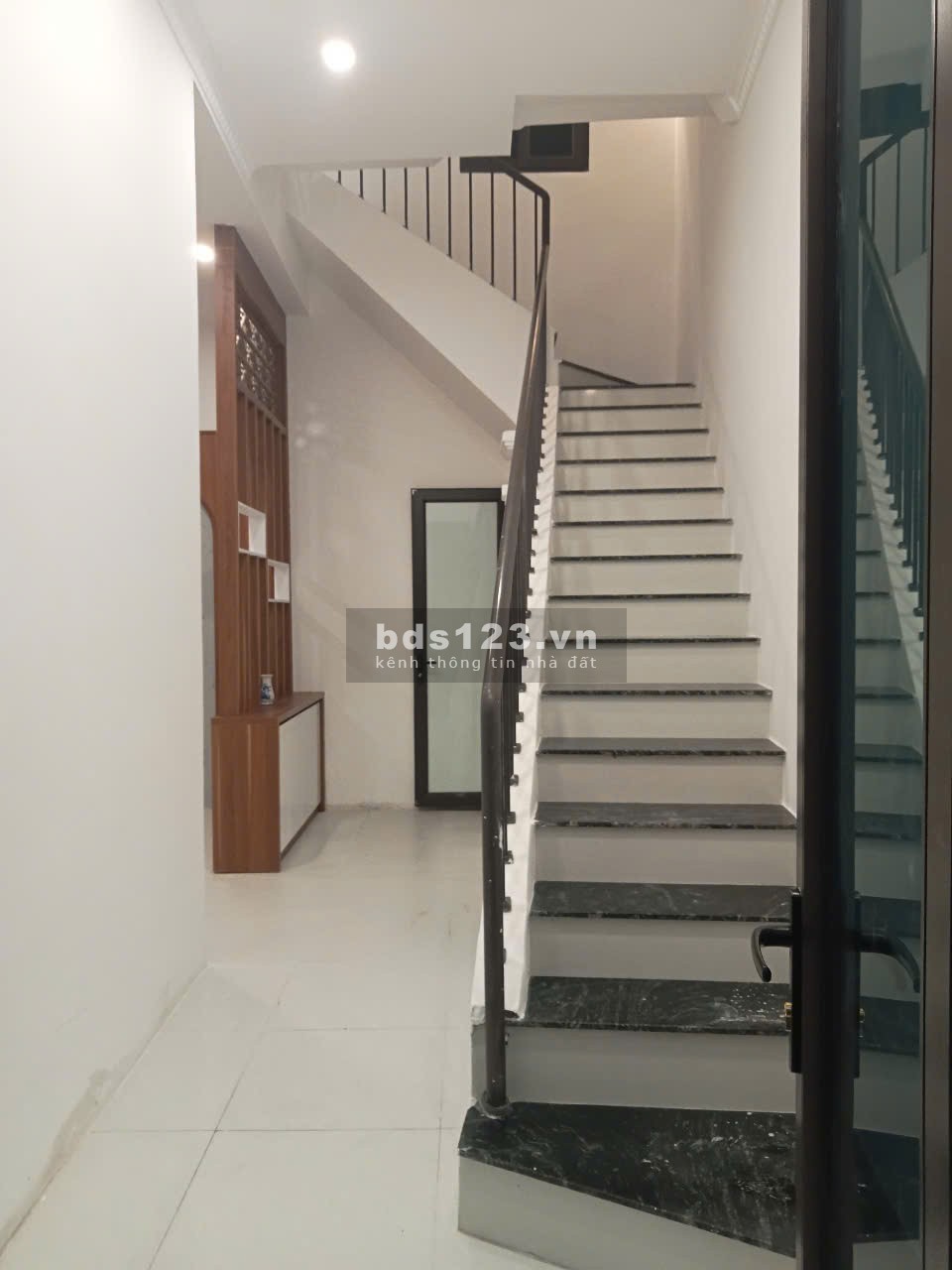 Bán nhà Ngọc Thụy, nhà đẹp ở luôn, 58m2, 8.2 tỷ