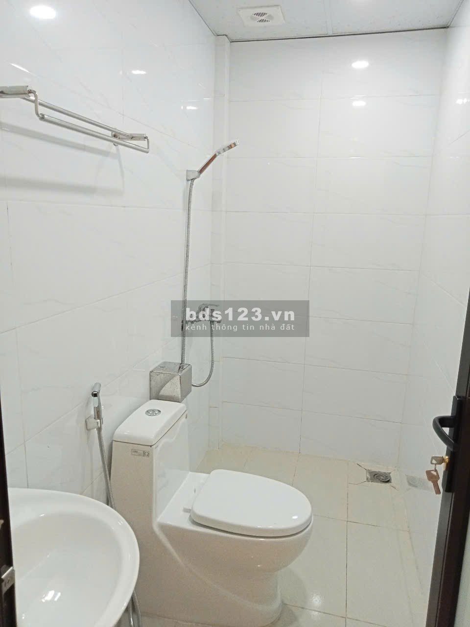 Bán nhà Ngọc Thụy, nhà đẹp ở luôn, 58m2, 8.2 tỷ