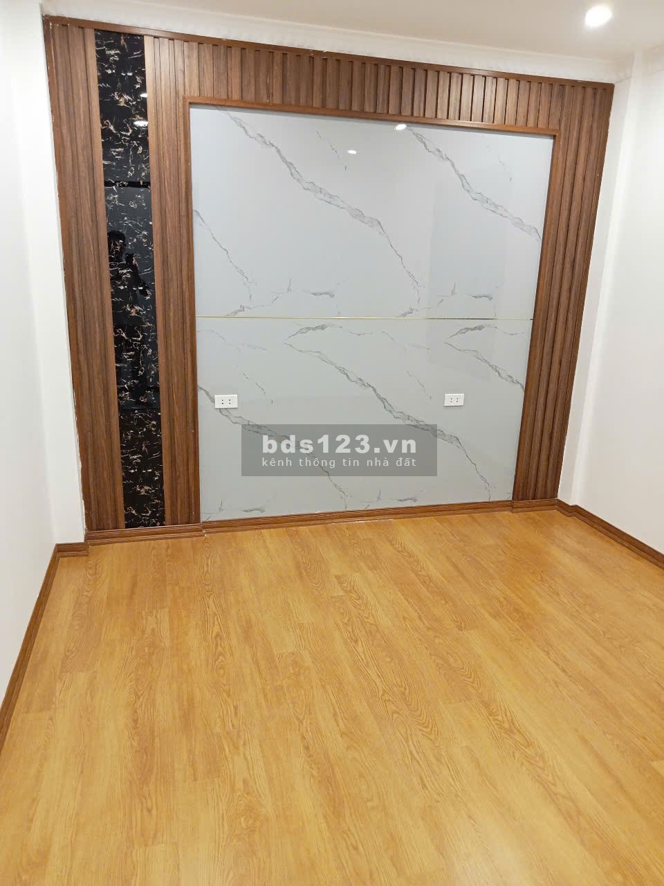 Bán nhà Ngọc Thụy, nhà đẹp ở luôn, 58m2, 8.2 tỷ