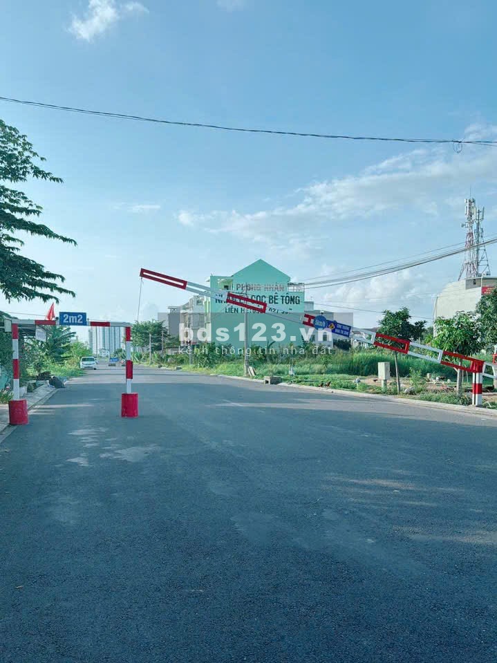 Tôi cần bán gấp lô A23 dự án KDC 13A Hồng Quang DT 126m2 giá 39 Tr/m2