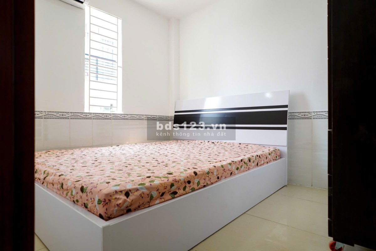 Phòng căn hộ tách bếp đủ nội thất - Trương Công Định,Q.Tân Bình (Đi bộ qua Etown Cộng Hòa)