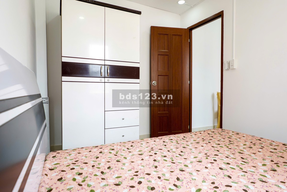 Phòng căn hộ tách bếp đủ nội thất - Trương Công Định,Q.Tân Bình (Đi bộ qua Etown Cộng Hòa)