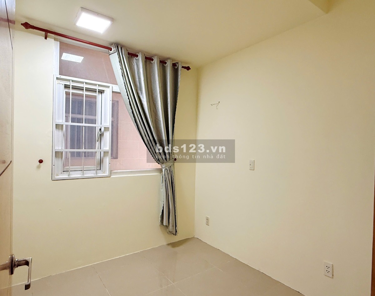 Căn 66m2 Hoàng Kim giá 8.5tr/tháng, nội thất, thoáng mát, an ninh