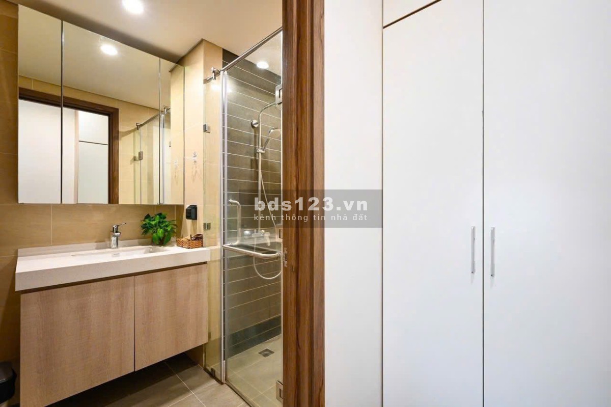 Căn hộ Phúc Yên P15 Tân Bình gần Sân Bay, 3PN 2WC 103m2 rộng rãi, 12tr/tháng.