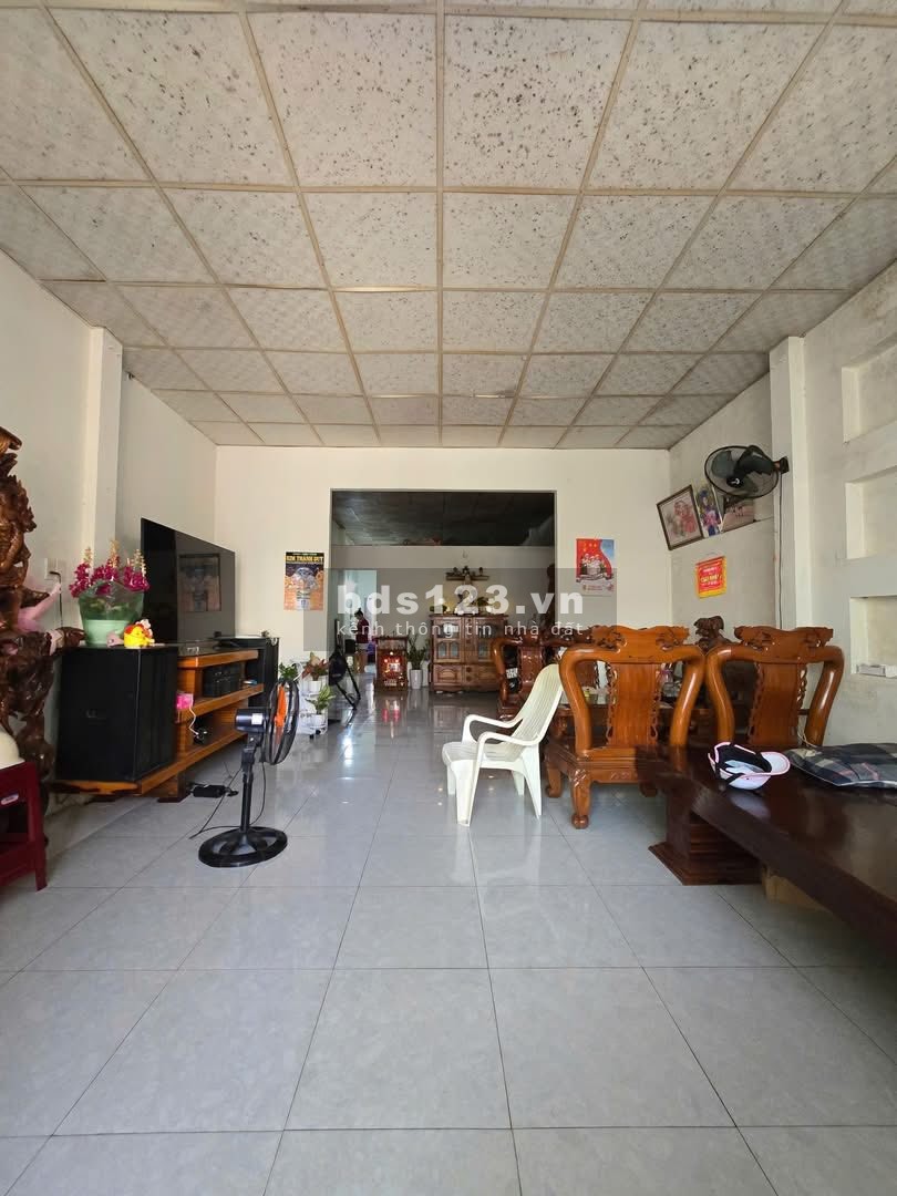 Bán nhà ba lá cấp 4 giá rẻ – Kiệt ô tô tận nơi – Hòa An, Cẩm Lệ