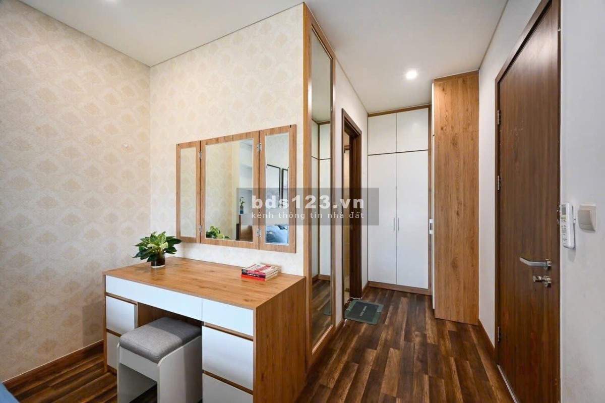 Căn hộ Phúc Yên P15 Tân Bình gần Sân Bay, 3PN 2WC 103m2 rộng rãi, 12tr/tháng.