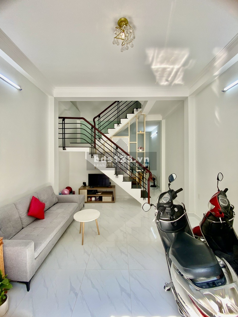 Bán Nhà 1247 / đường Huỳnh Tấn Phát, phường Phú Thuận, Quận 7, TP. HCM. 5,6 Tỷ (TL)