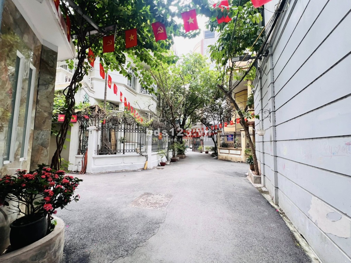 Đầu Tư Nhà Dòng Tiền 97m², Tại Ngõ Võng Thị, Xuân La, Tây Hồ, Đang Cho Thuê 30 Triệu/Tháng, 29.8 Tỷ