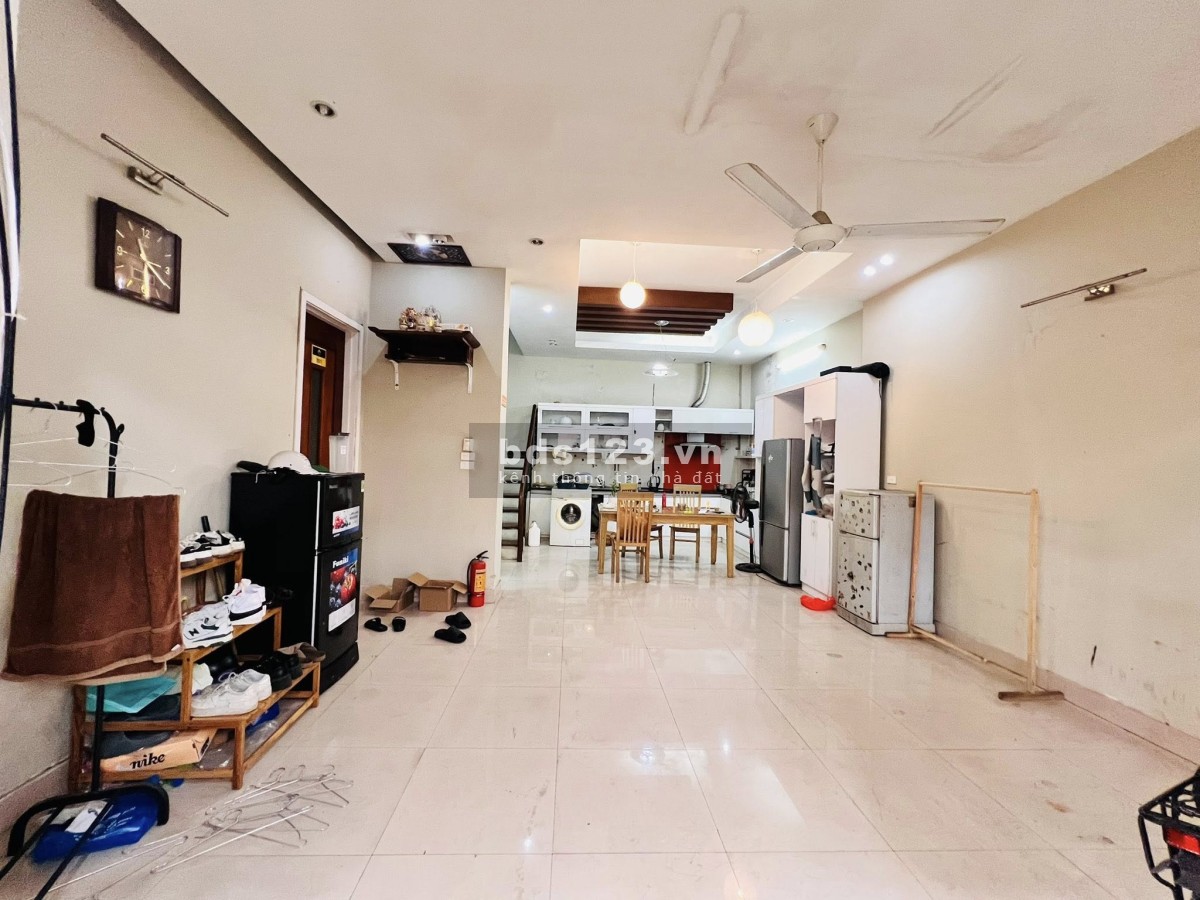 Đầu Tư Nhà Dòng Tiền 97m², Tại Ngõ Võng Thị, Xuân La, Tây Hồ, Đang Cho Thuê 30 Triệu/Tháng, 29.8 Tỷ