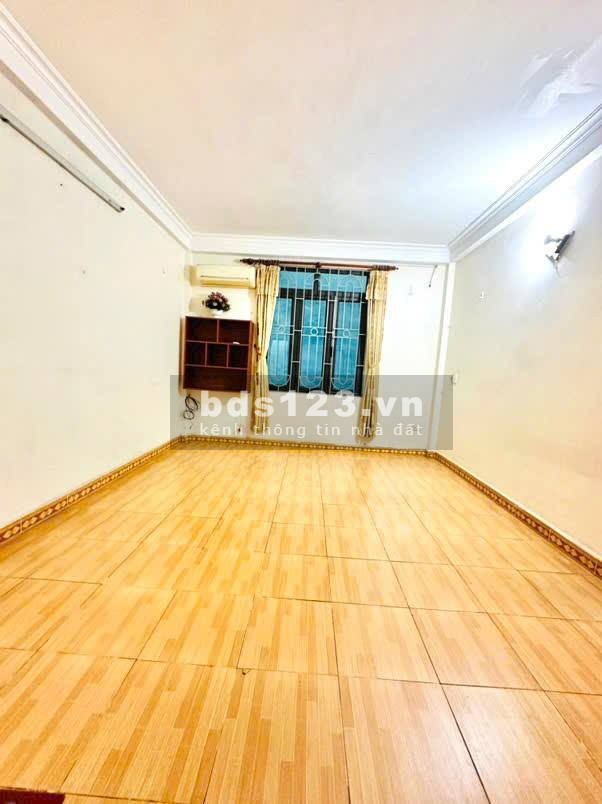Thịnh Liệt - Hoàng Mai - ngõ to rộng thoáng - gần ô tô 28 m - 5 tầng - 5x tỷ