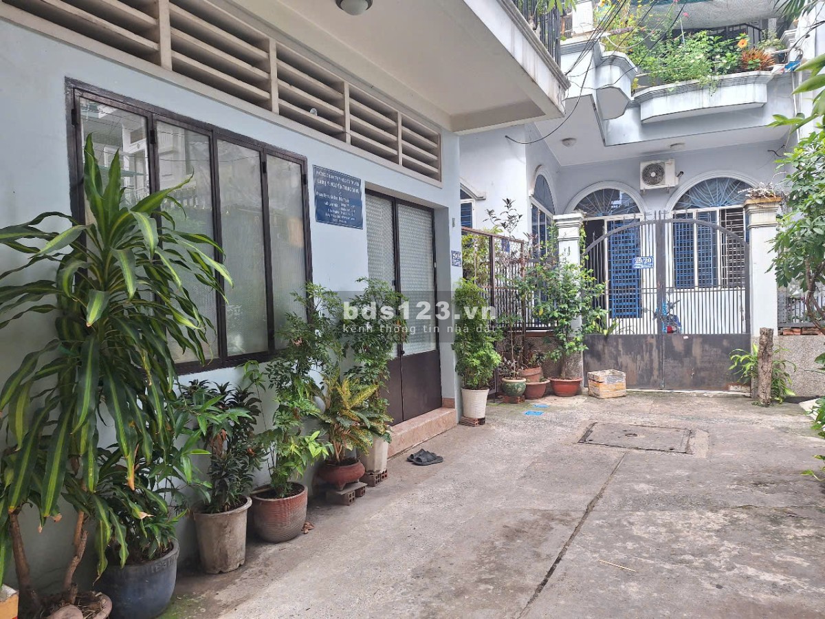 Bán gấp nhà chính chủ Hẻm 29 Trương Đăng Quế, Phường 1, Quận Gò Vấp, giá 7,6 tỷ
