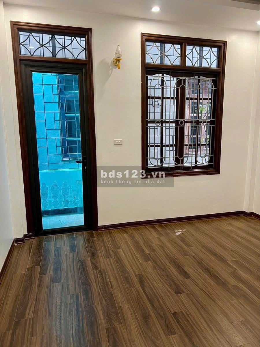  Bán nhà Tô Hiệu – Hà Đông – cách phố 20m – 4 tầng chắc chắn – tiện ở, làm VP