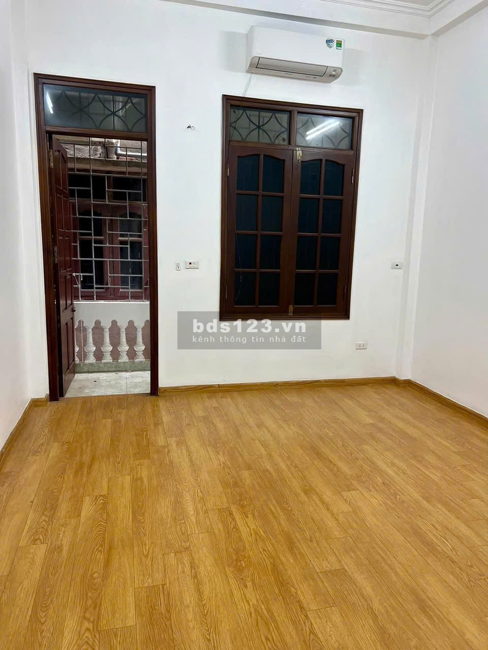  Bán nhà Tô Hiệu – Hà Đông – cách phố 20m – 4 tầng chắc chắn – tiện ở, làm VP
