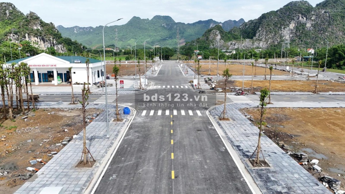 Siêu phẩm đất nền trung tâm TT Chi Nê, Hòa Bình tựa Sơn hướng Thủy - giá từ 1,3 tỷ, sổ đỏ sang tay