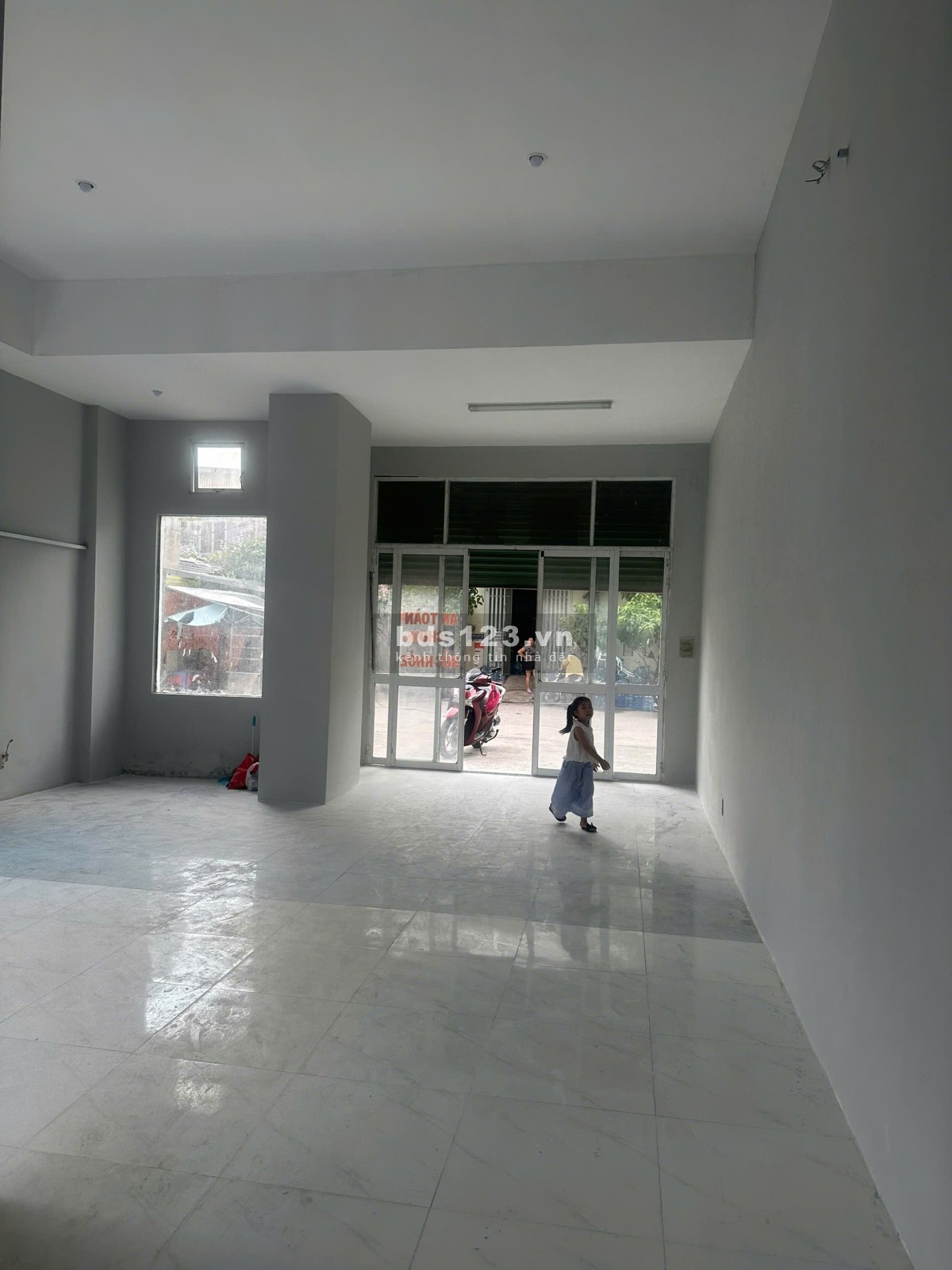 Chính chủ bán căn hộ tầng trệt chung cư Khang Gia Gò Vấp 75m2 2PN 1WC giá 2,250tỷ TL căn góc
