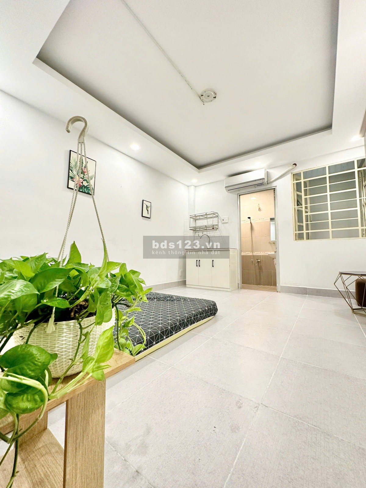 Phòng thoáng đẹp đầy đủ nội thất sát Phạm Văn Đồng gần sân bay giá rẻ dịp hè