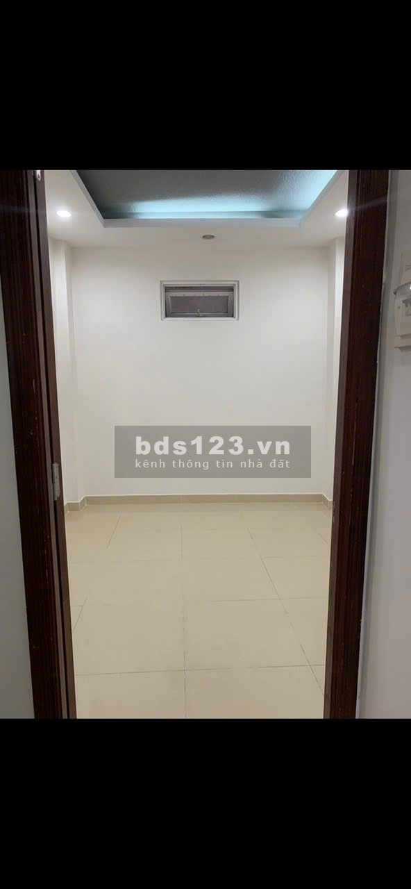 Bán nhà TK18/22 Nguyễn Cảnh Trân, Q1
