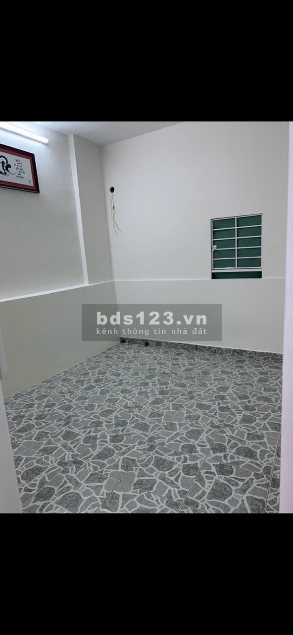 Bán nhà TK18/22 Nguyễn Cảnh Trân, Q1