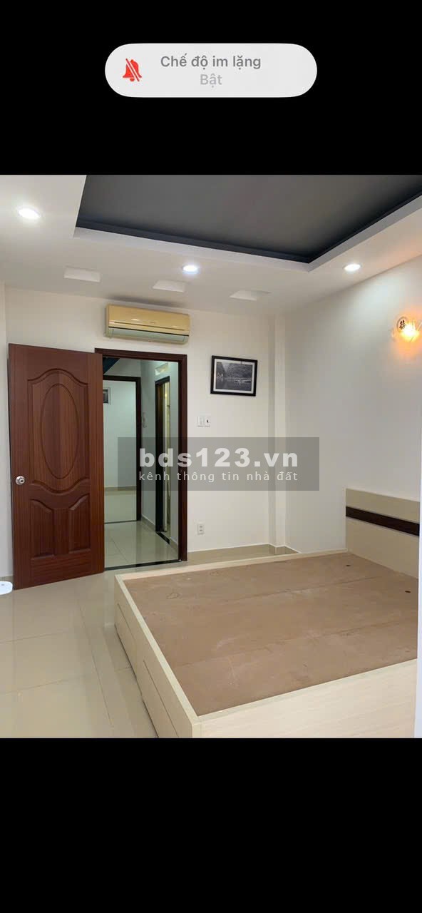 Bán nhà TK18/22 Nguyễn Cảnh Trân, Q1