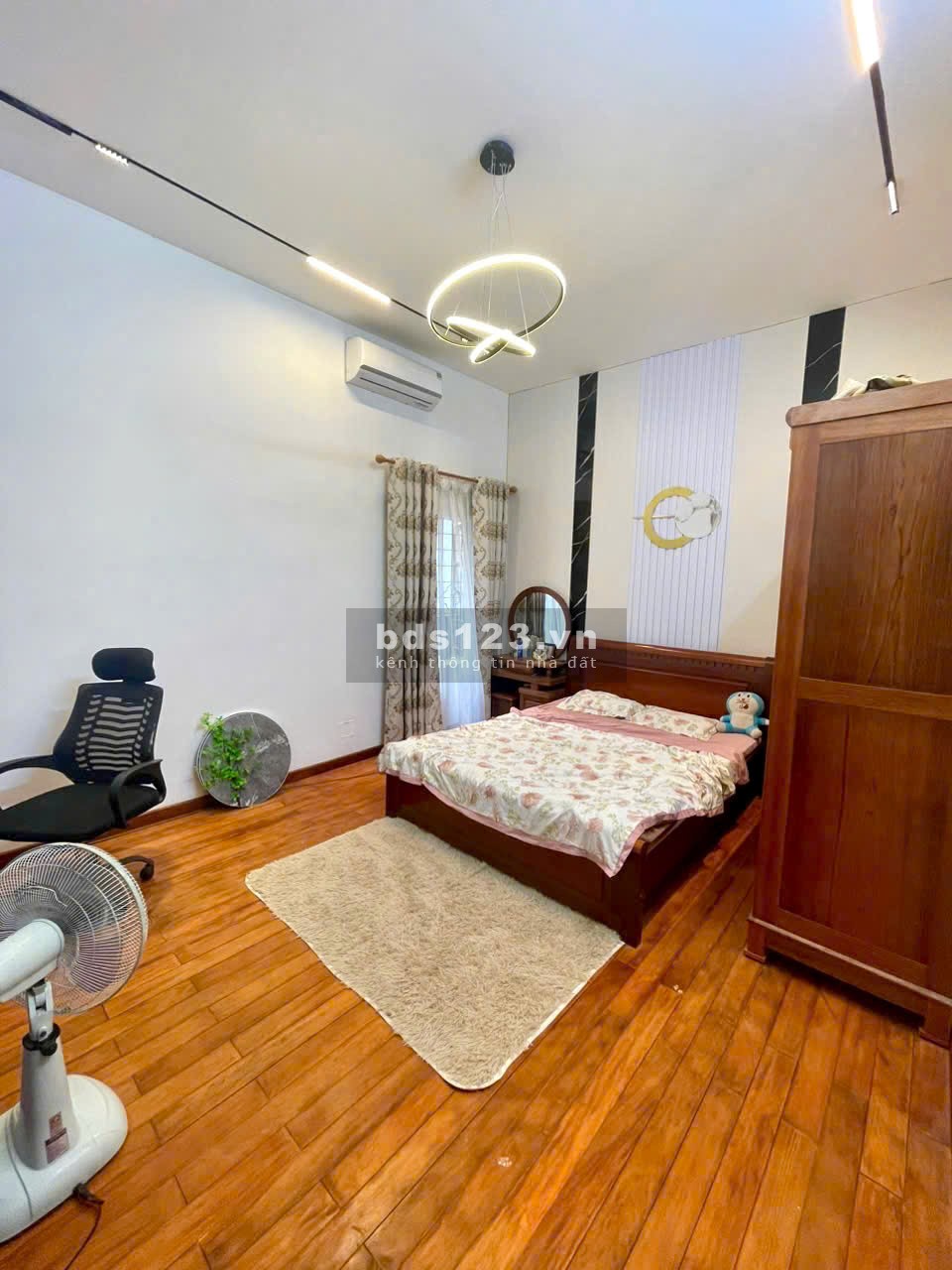 Bán nhà Minh Khai 60m2 x 4 tầng giá rẻ sổ đỏ chính chủ (Ảnh thật)