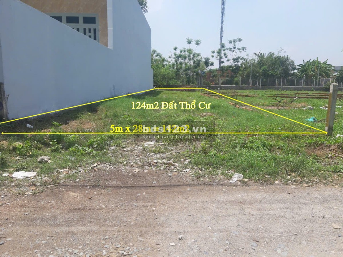 Cần tiền kinh doanh cần bán lô đất thổ cư mặt tiền đường
