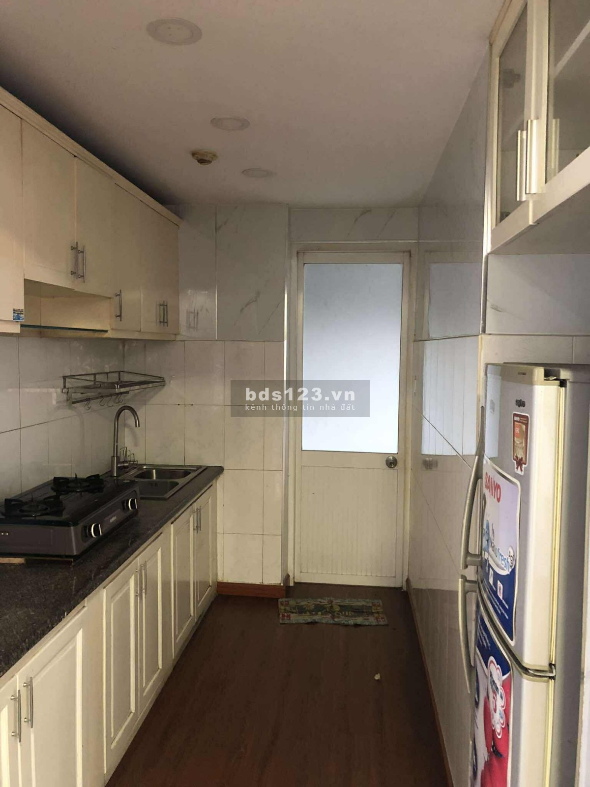 Cho thuê Căn hộ Hồng Lĩnh Plaza H.Bình Chánh, Dt : 81 m2, 2PN, Giá : 9.5 tr/th,