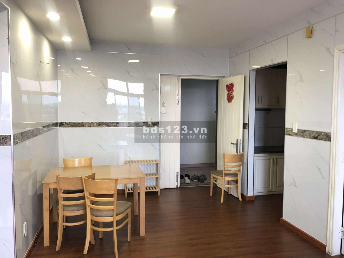 Cho thuê Căn hộ Hồng Lĩnh Plaza H.Bình Chánh, Dt : 81 m2, 2PN, Giá : 9.5 tr/th,