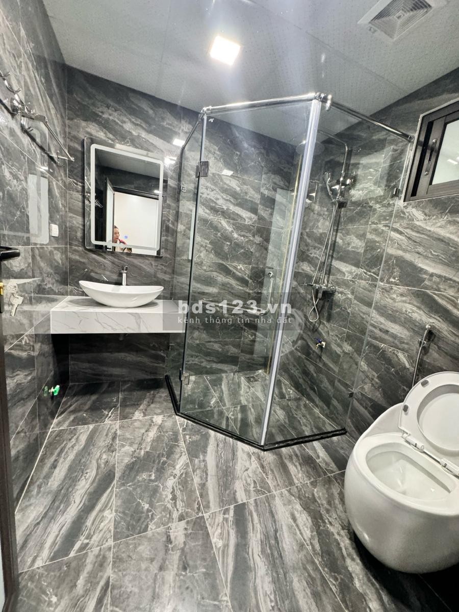 Siêu hiếm! mặt phố Hoàng Văn Thái, gần Trường Chinh, kinh doanh mọi loại hình, 42m²