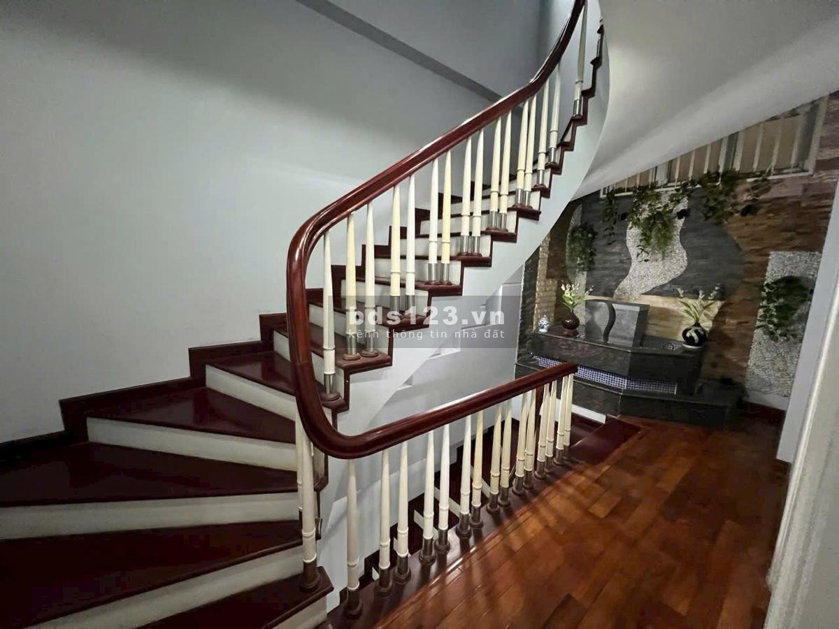 Siêu hiếm! mặt phố Hoàng Văn Thái, gần Trường Chinh, kinh doanh mọi loại hình, 42m²