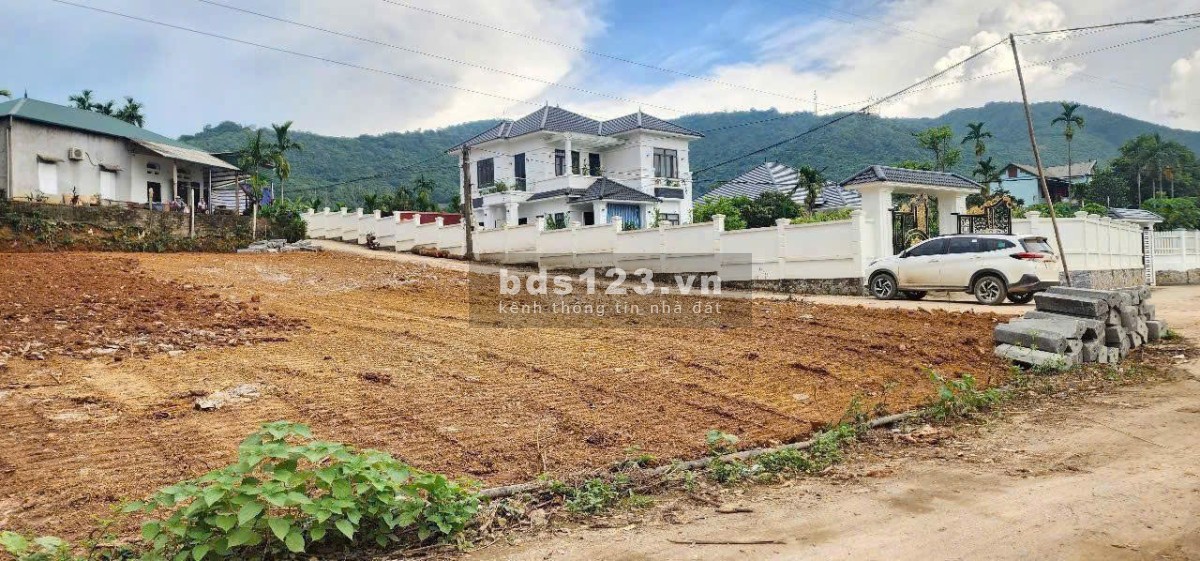 Siêu phẩm view sông Đà - xã Hợp Thành - thành phố Hòa Bình – 2 mặt tiền.